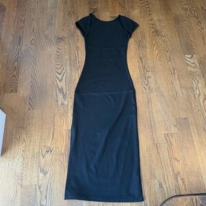 Elegant Black Maxi Dress